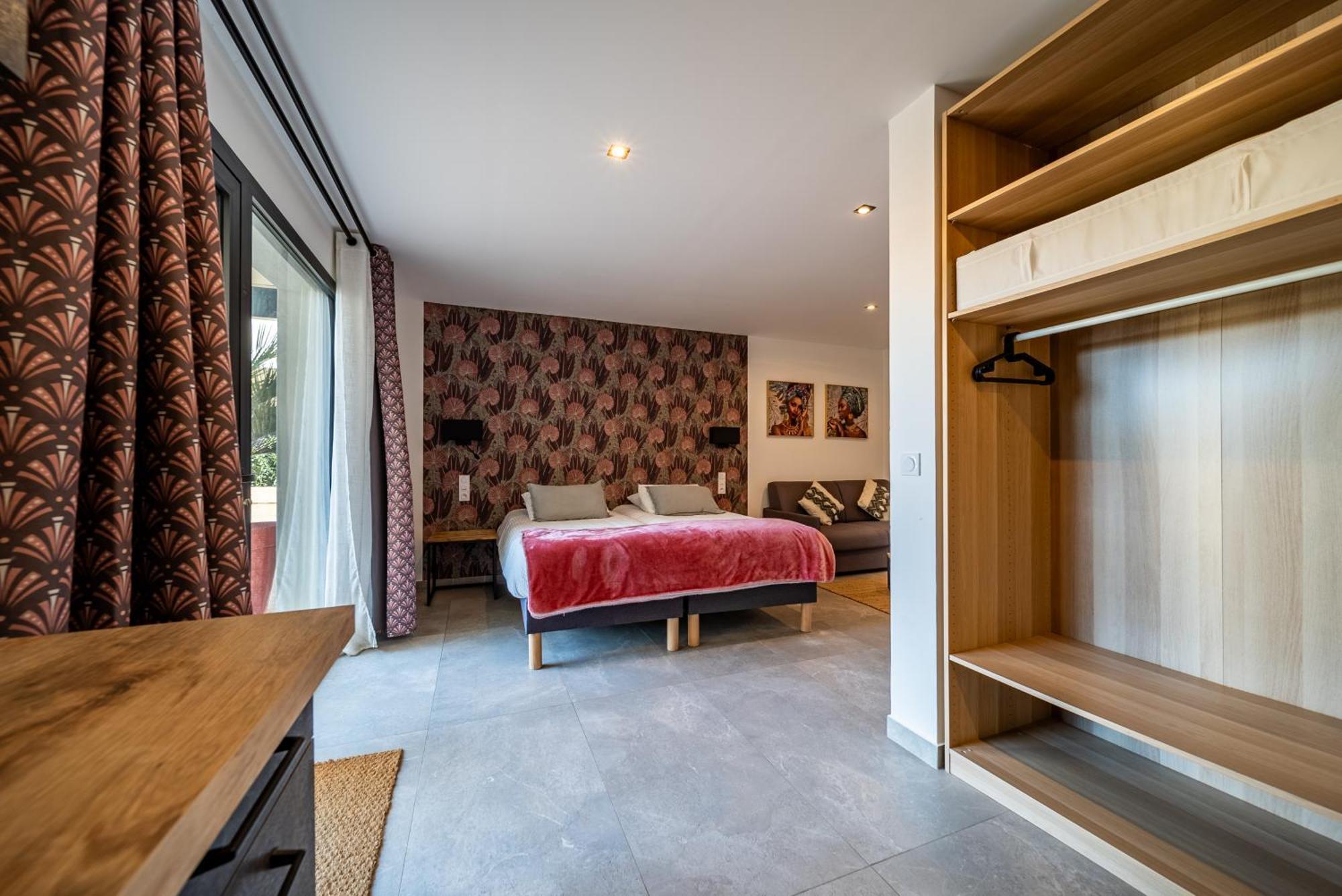 Hotel Les Loges Du Luberon Coustellet Exterior foto